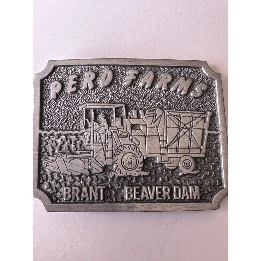 PERO FARMS BRANT BEAVER DAM‎ 1970 PEWTER AGRICULTURE BUCKLE
